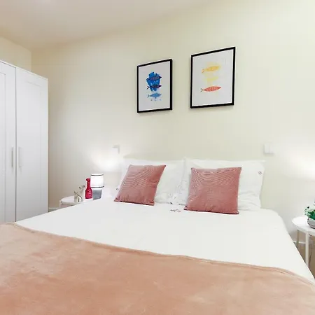 Hm - Ribeira Sao Joao 1b Oporto